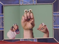 Oobi-Grampu-Day-old-family-photo.png (432 KB) The family's old photo