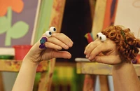 Oobi-Noggin-photo-Uma-and-Moppie-2.jpg (347 KB)