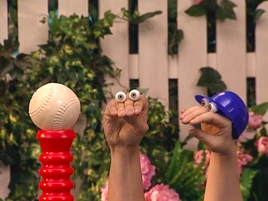 Oobi-Play-Ball-Kako-without-a-hat