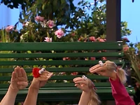 Oobi-Sign-Language-saying-hi.png (734 KB) Saying hi to Amy