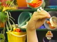 Oobi posing