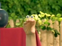 Oobi-shorts-Dance-Uma's-turn.jpg (138 KB) Uma's turn