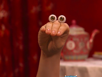 Oobi waves goodbye