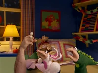 Oobi-Halloween-Grampu-surprised.png (613 KB) Grampu surprised