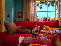 Oobi-Uma-Trip-pilot-Grampu.png (715 KB) ...who ends up being Grampu!