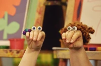 Oobi-Noggin-photo-Uma-and-Moppie-4.jpg (344 KB)