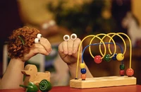 Oobi-Noggin-photo-Moppie-1.jpg (404 KB)