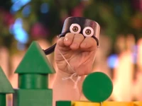 Oobi-Build-Fort-Oobi-close-up.png (646 KB) Close-up of Oobi