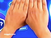 Oobi-shorts-ending-hands