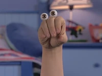 Oobi-Uma-Sick-Oobi-talking.png (441 KB) Close-up of Oobi