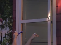 Oobi-Camp-Out-squeaky-door.png (467 KB) The squeaky door
