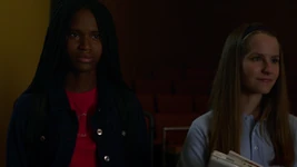 Sing It, White Effie (68 kB) Canta Effie