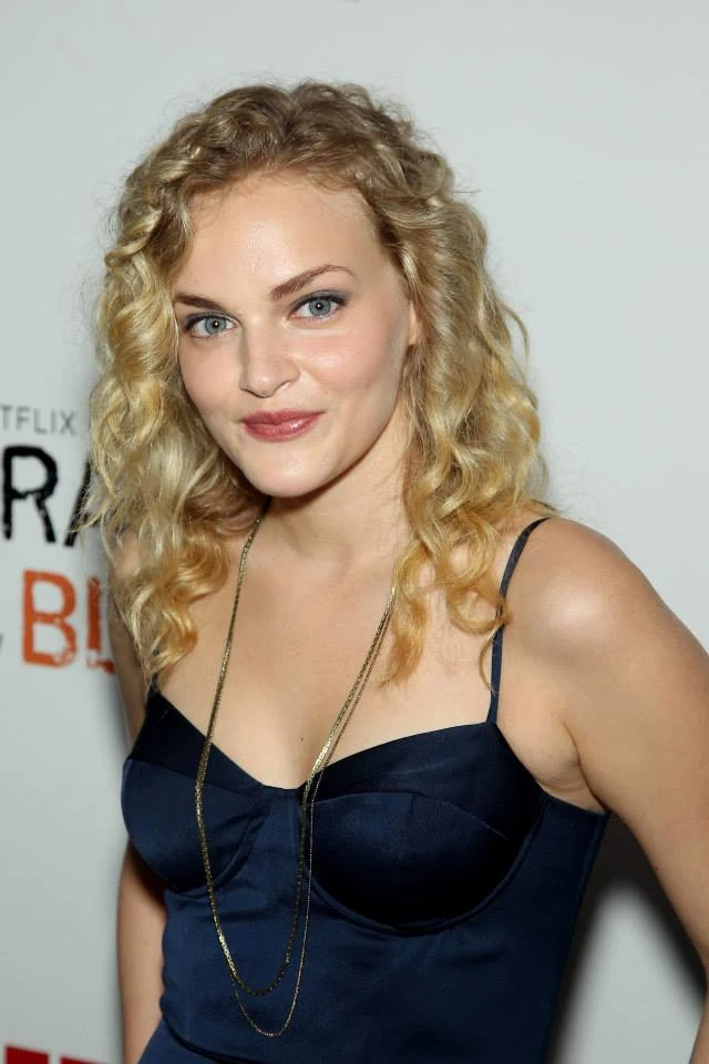 Madeline Brewer Orange Is The New Black Wiki Fandom