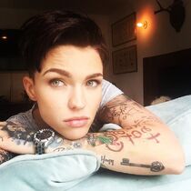 Rubyroseselfie9