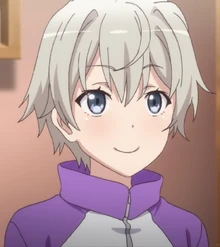戶塚 彩加（とつか さいか）