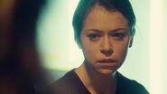 OrphanBlackS01E01-0122