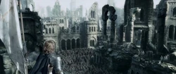 Boromir tekrar ele geçirilmesi sonrası Osgiliath'da