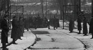 SchindlersList-038.jpg (148 KB)