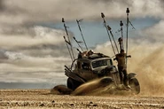 MadMaxFuryRoad 033.jpg (389 KB)