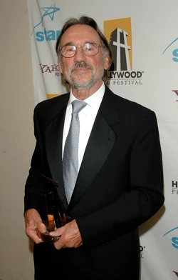 Vilmos Zsigmond | Oscars Wiki | Fandom