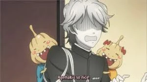 Agemaki scared of Sakura and Kiri