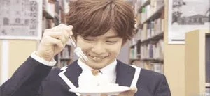 But the Loli-shota loves his cake.