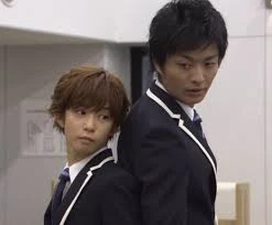 Takashi keeps Mitsukuni in line...