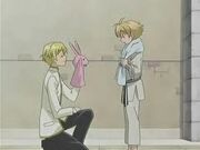 Tamaki entices Honey into becoming a Host.