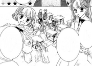 Sakurazuka Kimiko (left) and Momoka Kurakano (right)