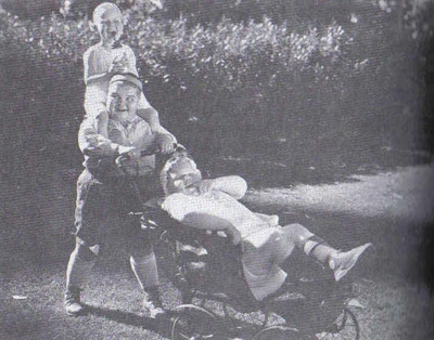  l-r Wheezer, Joe, and Chubby