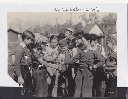 When A Feller Needs A Friend - Doug as "Four Eyes"