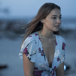 Sarah Cameron Outer Banks Wiki Fandom