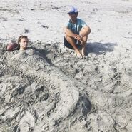 Outer Banks BTS (101).jpg (336 KB)