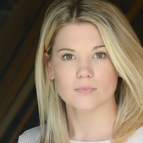 Caroline Arapoglou Wiki Outer Banks Fandom