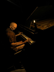 Variant Playing Piano