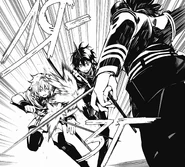 Мика и Юи блокируют атаку Гурэна