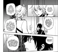 Мика и Юи обсуждают ситуацию