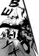 Сихо защищает Синоа, а Юи атакует Кроули