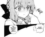 Yu touches Shinoa's wound