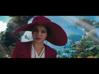 Mila-kunis-as-theodora-in-oz-the-great-and