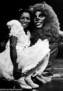 Lion dorothy.jpeg (35 KB)