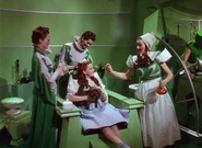 Wizardofoz-movie-screencaps.com-7162.jpg (1.27 MB)