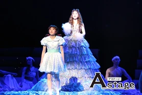 Glinda in the Japanese revival tour of The Wiz