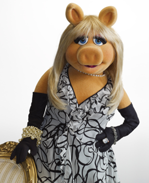 DisneyBound  Miss piggy muppets, Miss piggy, Piggy muppets