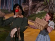 4kwizardoz-movie-screencaps.com-3821.jpg (2.9 MB)