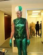 Leslie Jones as Queen Latifah's "Wiz" SNL