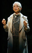 Joel Grey