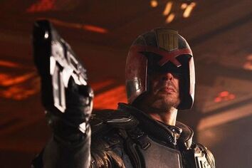 Karl urban as judge dredd2.jpg