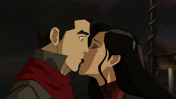 Asami finds comfort in Mako after losing her company