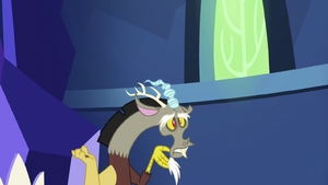 Discord start to shrink S5E22